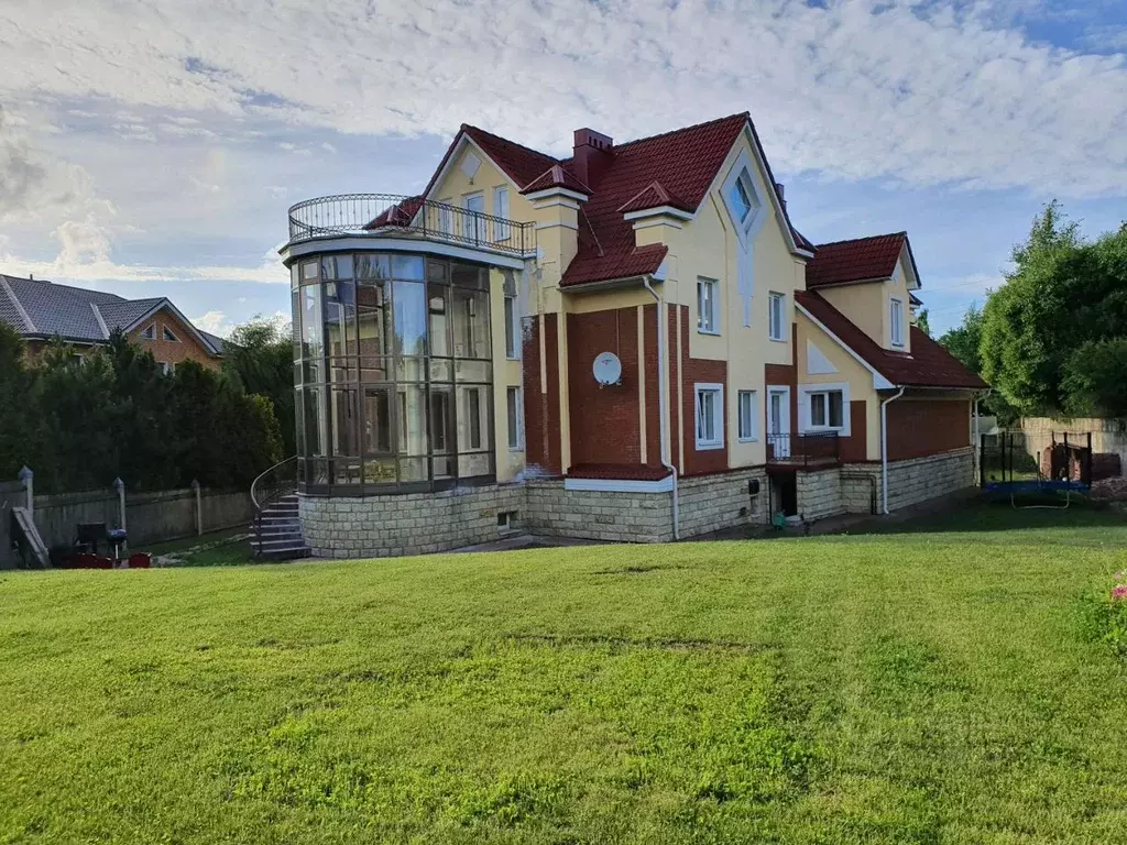 Коттедж в Ленинградская область, Всеволожский район, Бугровское ... - Фото 1