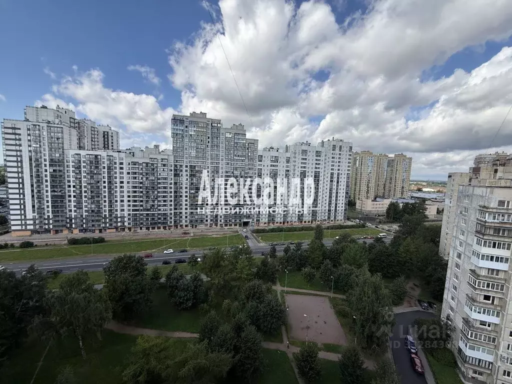 Комната Санкт-Петербург ул. Композиторов, 9 (16.0 м) - Фото 2