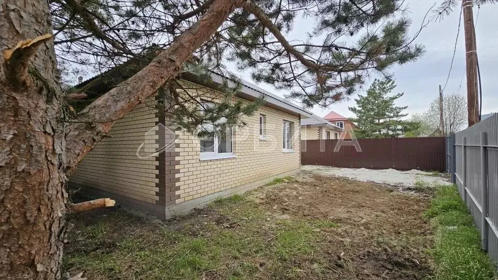 Дом в Тюменская область, Тюменский район, д. Зубарева Приозерная ул. ... - Фото 1
