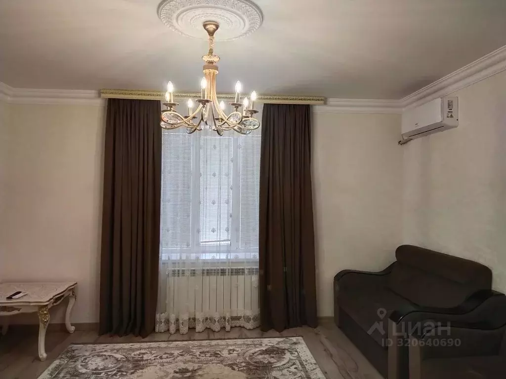 2-к кв. Дагестан, Дербент ул. Салаватова, 19 (73.2 м) - Фото 0