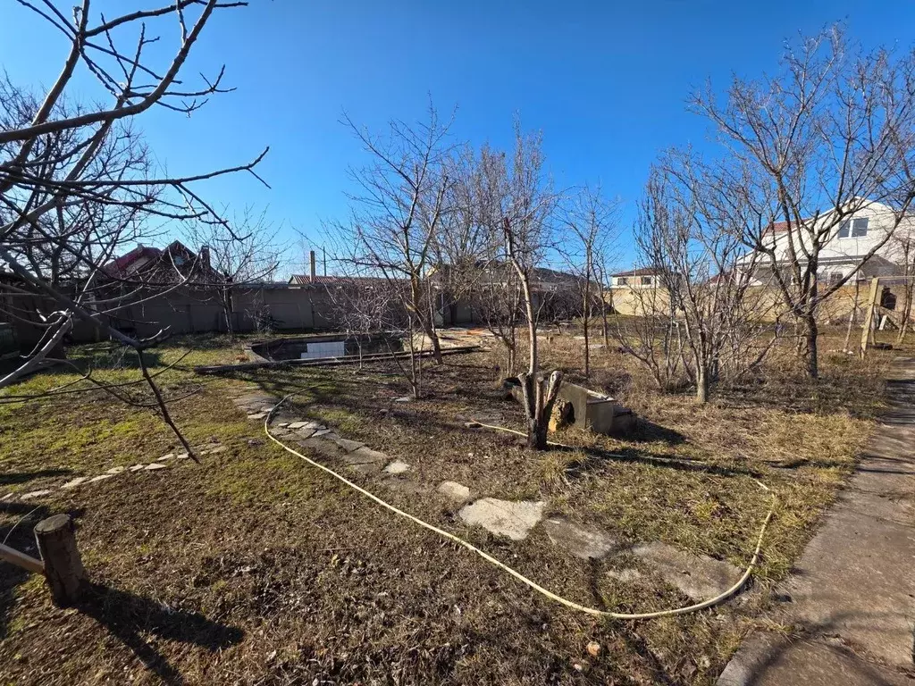 Участок в Крым, Сакский район, с. Уютное ул. Мира, 1 (6.85 сот.) - Фото 2