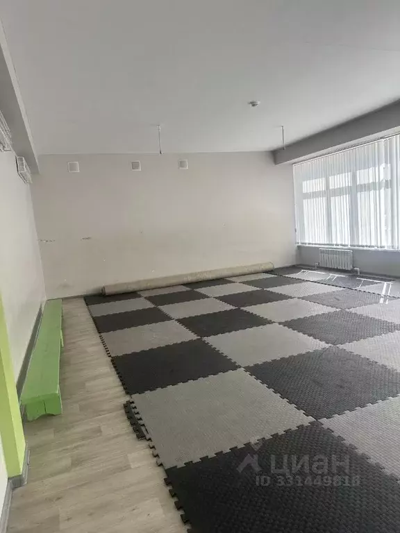 Помещение свободного назначения в Татарстан, Нижнекамск просп. ... - Фото 2