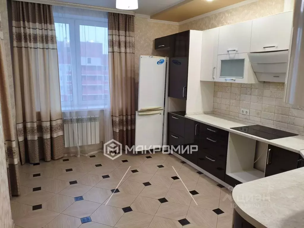 1-к кв. Брянская область, Брянск Степная ул., 13 (45.0 м) - Фото 2
