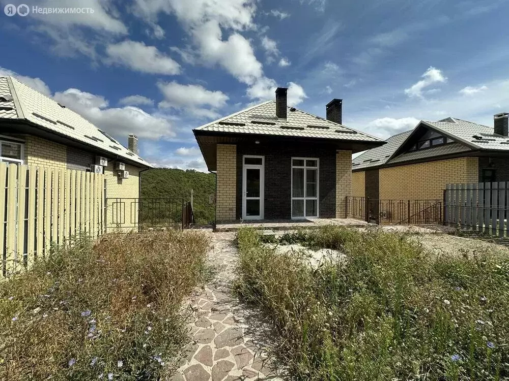 Дом в село Варваровка, Десантная улица (142 м) - Фото 2