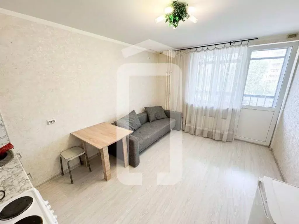 Студия Свердловская область, Екатеринбург ул. Рощинская, 21к1 (21.6 м) - Фото 1