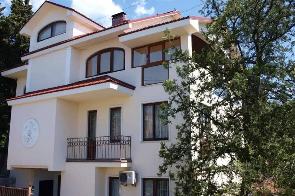 Дом в Крым, Ялта ул. Садовая, 8А (200 м) - Фото 1