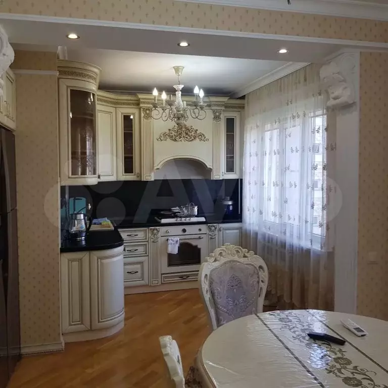 4-к. квартира, 100 м, 6/9 эт. - Фото 1