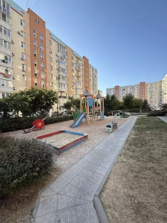 2-к кв. Крым, Евпатория просп. Победы, 87 (61.0 м) - Фото 2