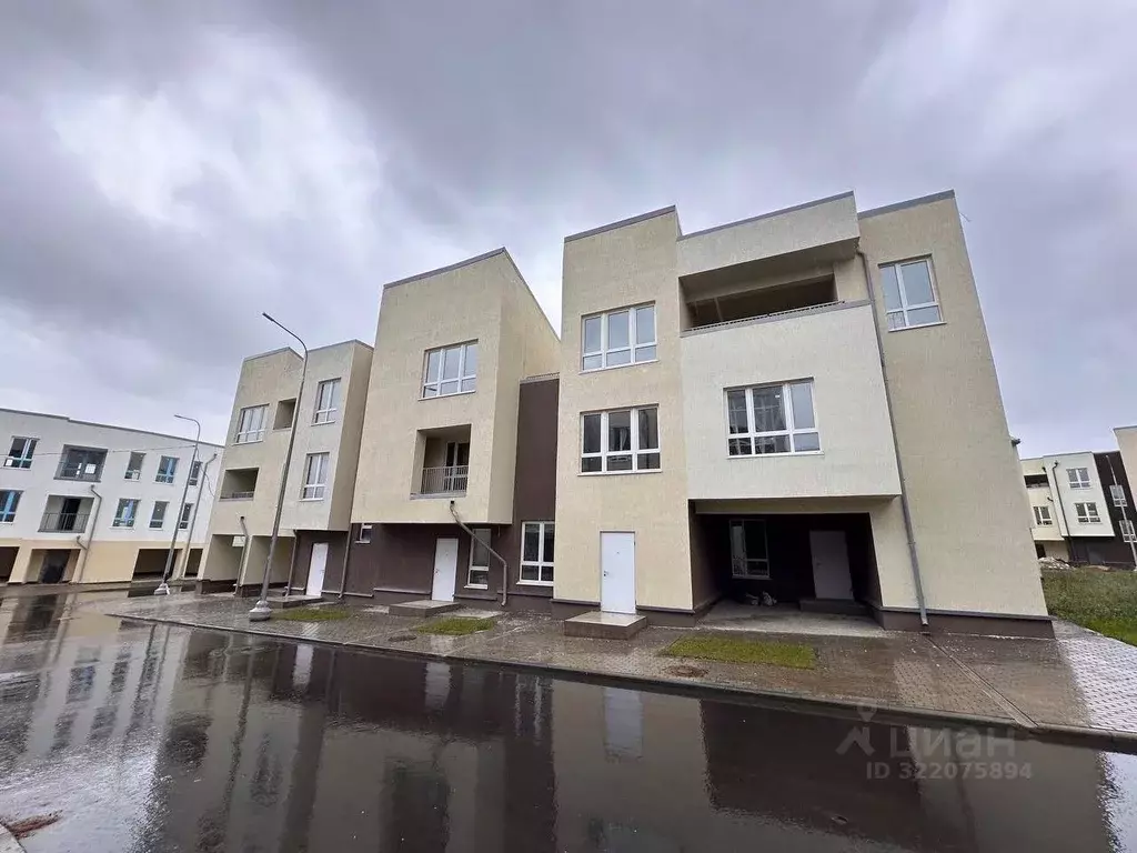 Таунхаус в Московская область, Химки городской округ, д. ... - Фото 1