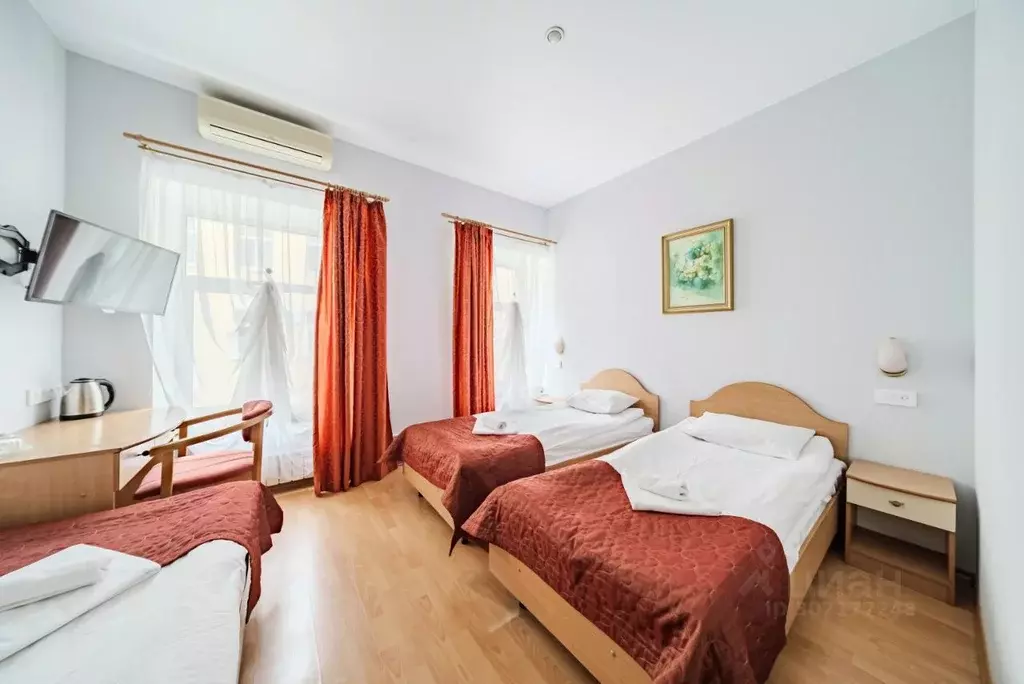 Комната Санкт-Петербург Невский просп., 74-76 (20.0 м) - Фото 0
