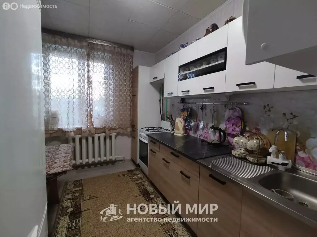 3-комнатная квартира: село Городищи, Заводская улица, 1 (57.7 м) - Фото 1