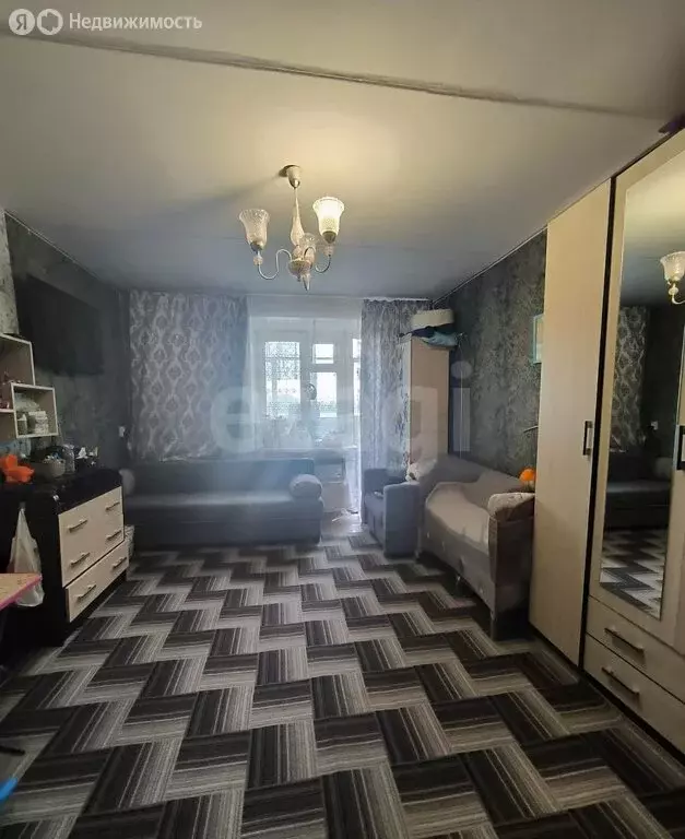 3-комнатная квартира: Курган, станция Галкино, 5 (60.2 м) - Фото 0