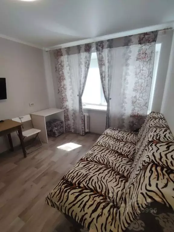Комната Ханты-Мансийский АО, Нижневартовск ул. Мира, 18А (17.2 м) - Фото 2