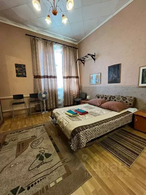 Студия Омская область, Омск ул. Профинтерна, 10 (30.0 м) - Фото 1