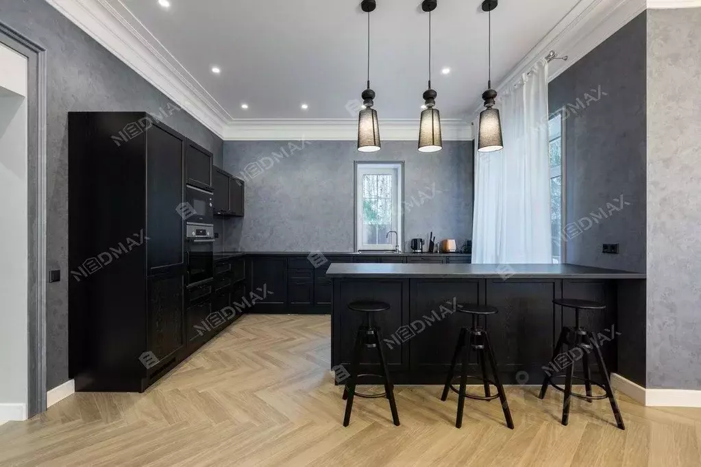 Коттедж в Санкт-Петербург пос. Репино, Приморское ш. (400 м) - Фото 1