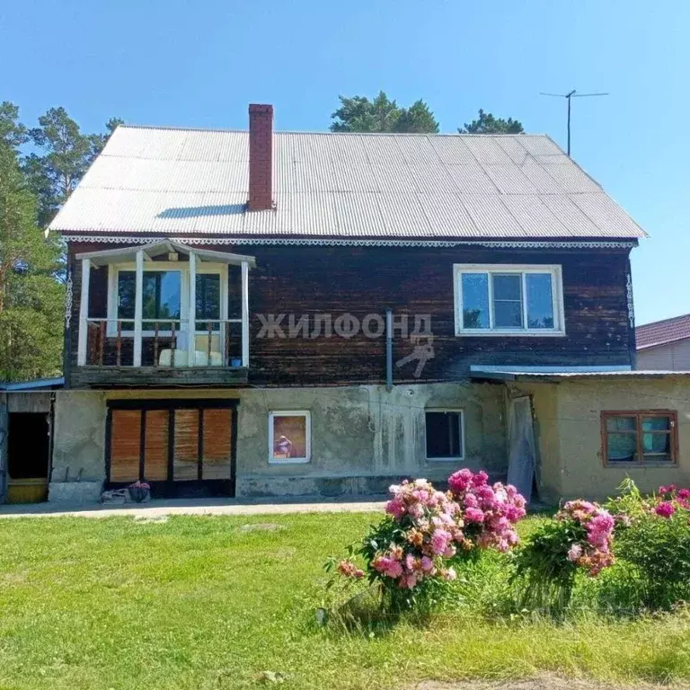 дом в алтайский край, первомайский район, с. бобровка лесная ул. (165 . - Фото 1