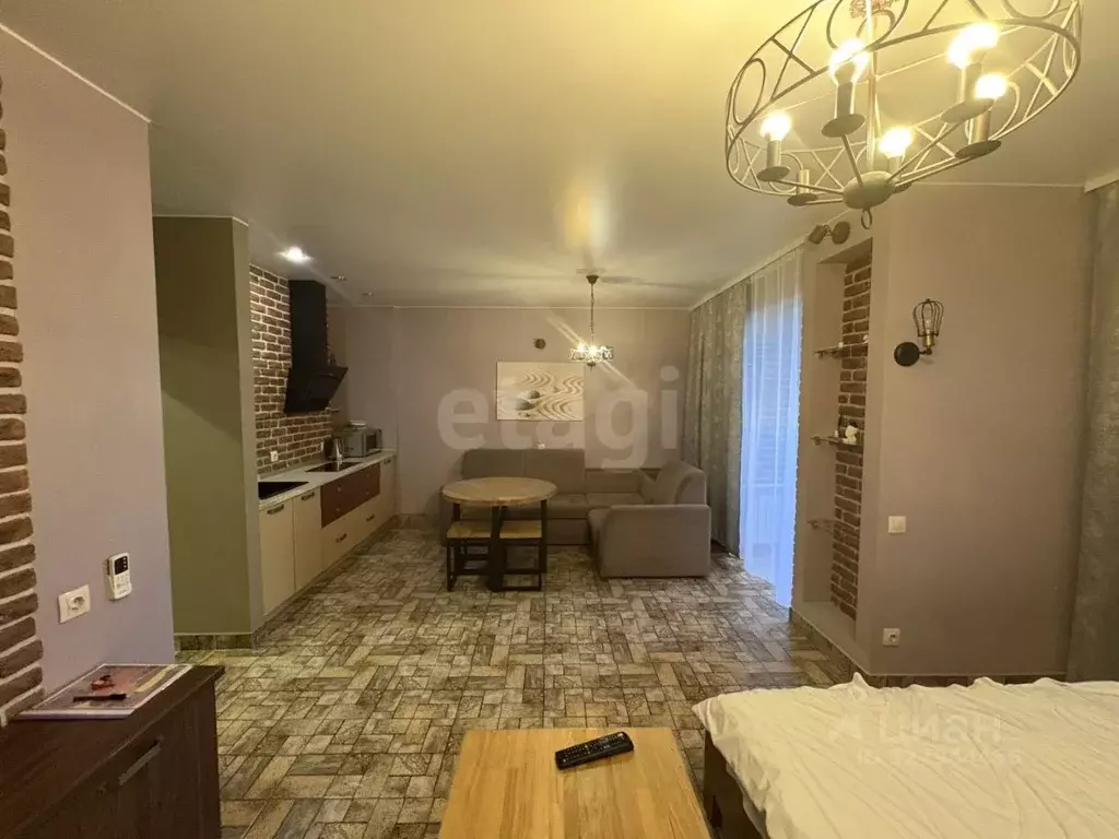 Студия Тюменская область, Тюмень ул. Николая Федорова, 17к1 (40.3 м) - Фото 1