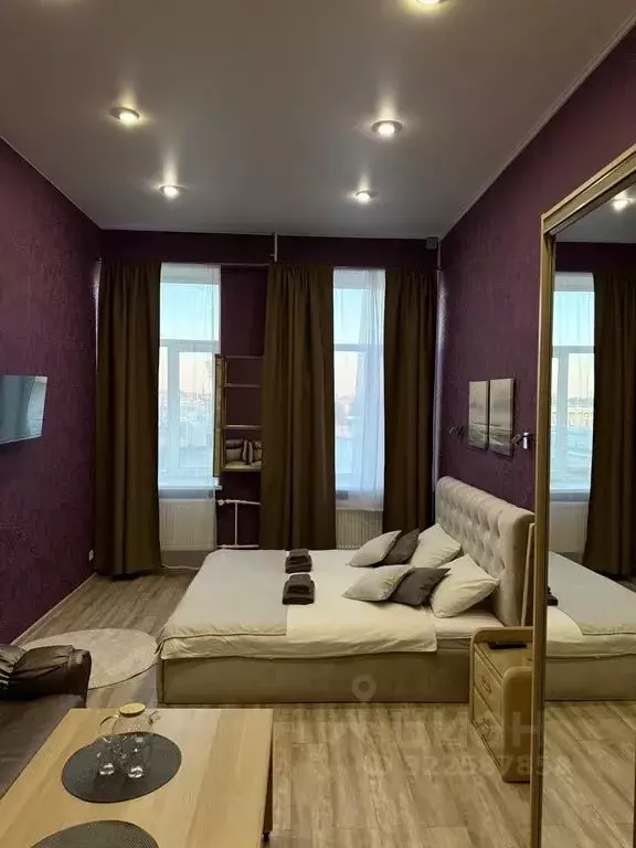 Комната Санкт-Петербург наб. Макарова, 22 - Фото 1