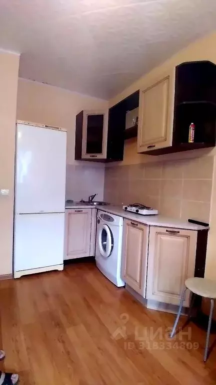 Студия Ростовская область, Волгодонск ул. Гагарина, 42/9к3 (21.0 м) - Фото 0