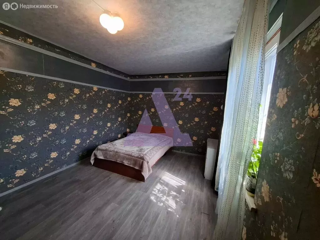 Дом в Барнаул, Славгородская улица, 21 (100 м) - Фото 1