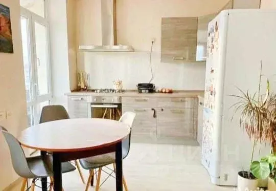 3-к кв. Саратовская область, Саратов просп. Имени Петра Столыпина, 31 ... - Фото 0