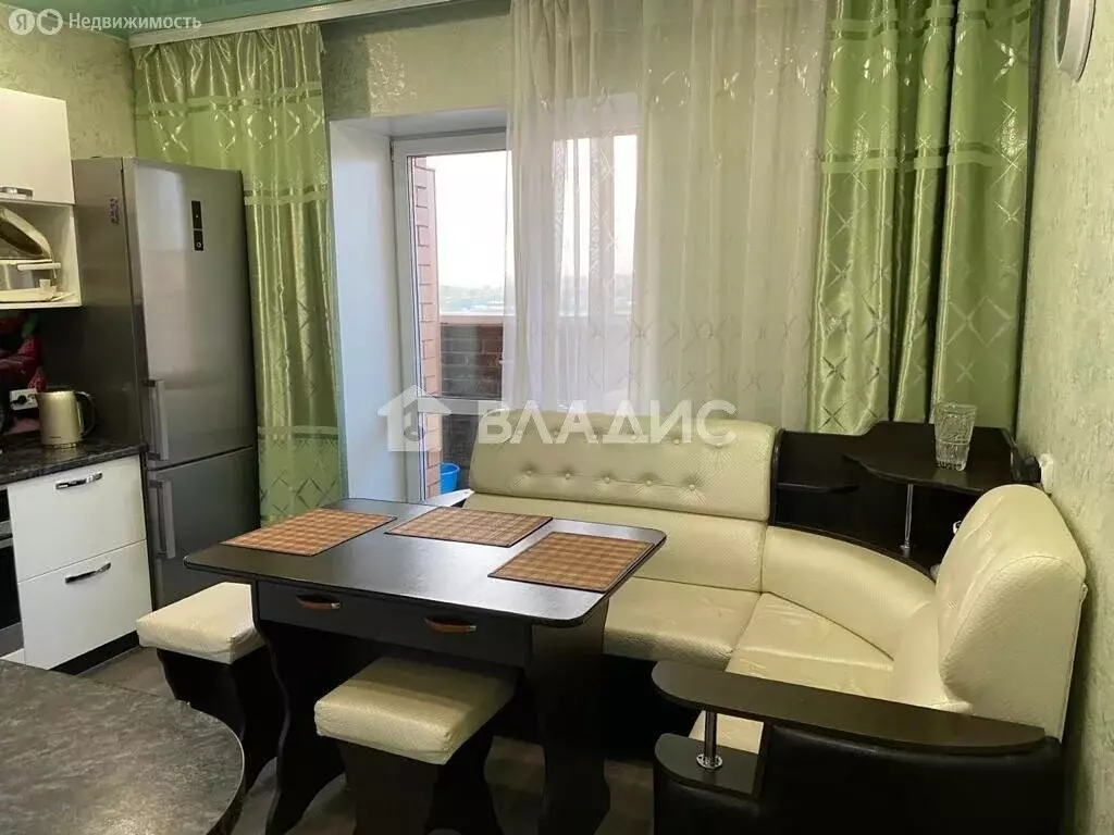 2-комнатная квартира: Благовещенск, Конная улица, 33 (61.5 м) - Фото 1