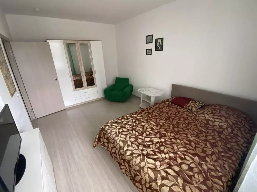 1-к кв. Свердловская область, Екатеринбург ул. Щорса, 60Б (38.0 м) - Фото 1