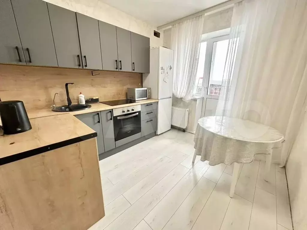 2-к. квартира, 52 м, 5/9 эт. - Фото 0