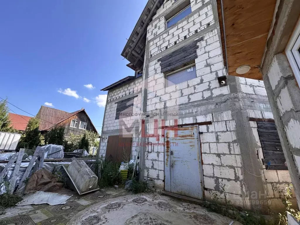 Дом в Тверская область, Конаково Песчаная ул., 17 (159 м) - Фото 1