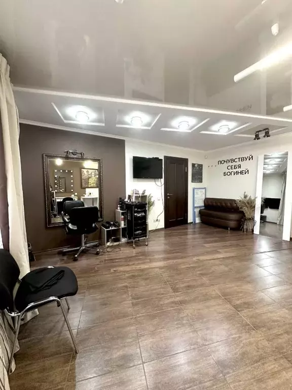 2-к кв. Воронежская область, Воронеж ул. Войкова, 6 (77.4 м) - Фото 1