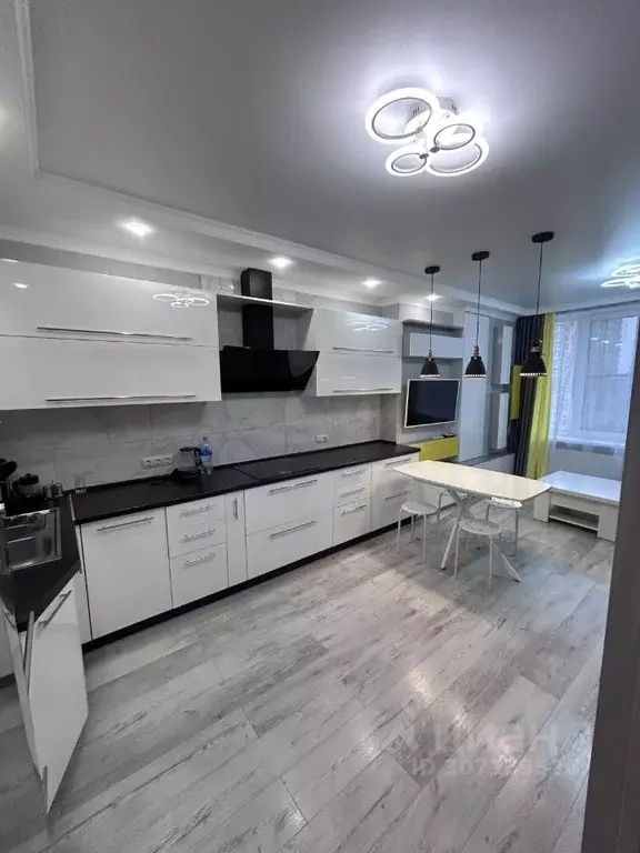 2-к кв. Астраханская область, Астрахань ул. Набережная Приволжского ... - Фото 2