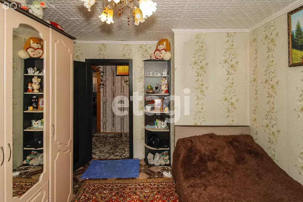 3-комнатная квартира: поселок Новотуринский, 7 (68.3 м) - Фото 1