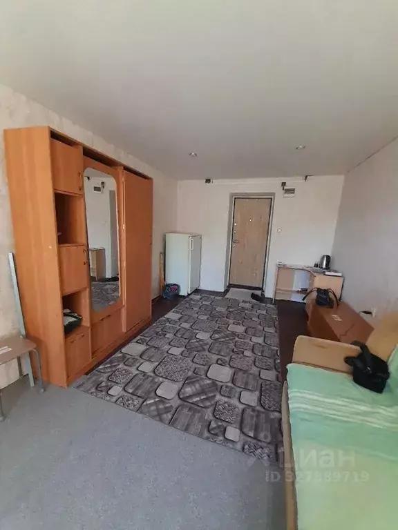 Комната Белгородская область, Старый Оскол Горняк мкр, 9 - Фото 1