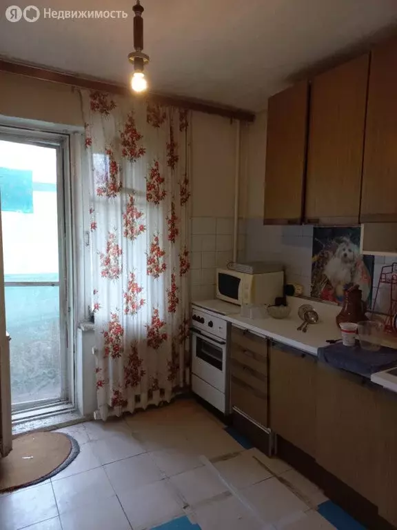 2-комнатная квартира: Среднеуральск, улица Бахтеева, 8 (54 м) - Фото 0
