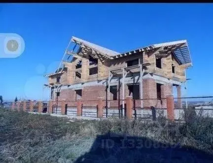 Дом в Кемеровская область, Новокузнецкий муниципальный округ, с. ... - Фото 1