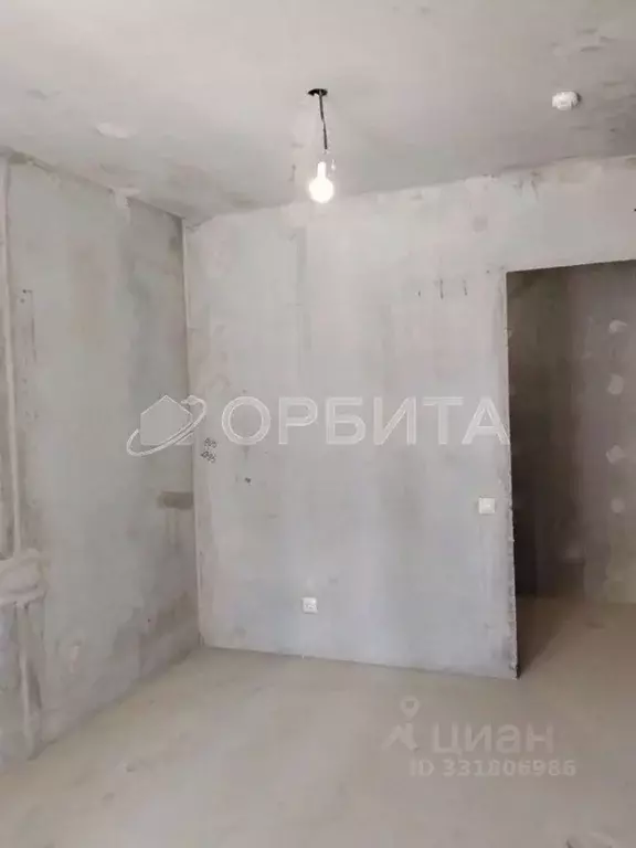 1-к кв. Тюменская область, Тюмень ул. Алматинская, 5 (32.2 м) - Фото 1