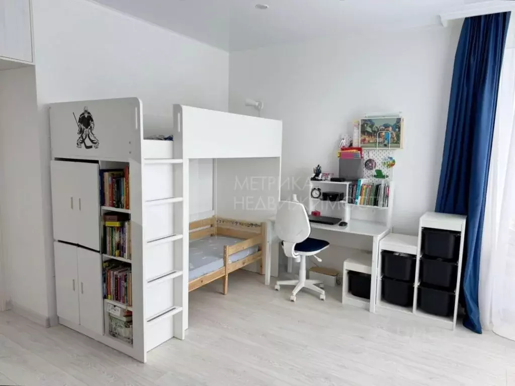 2-к кв. Тюменская область, Тюмень ул. Федюнинского, 30к1 (61.3 м) - Фото 1