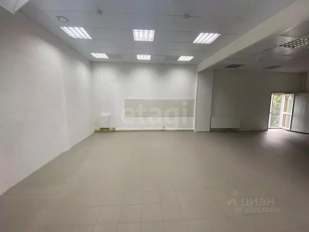 Помещение свободного назначения в Калужская область, Обнинск Киевское ... - Фото 1