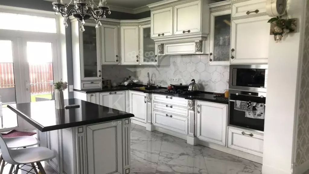 Дом в Москва Синергия кп,  (332 м) - Фото 1