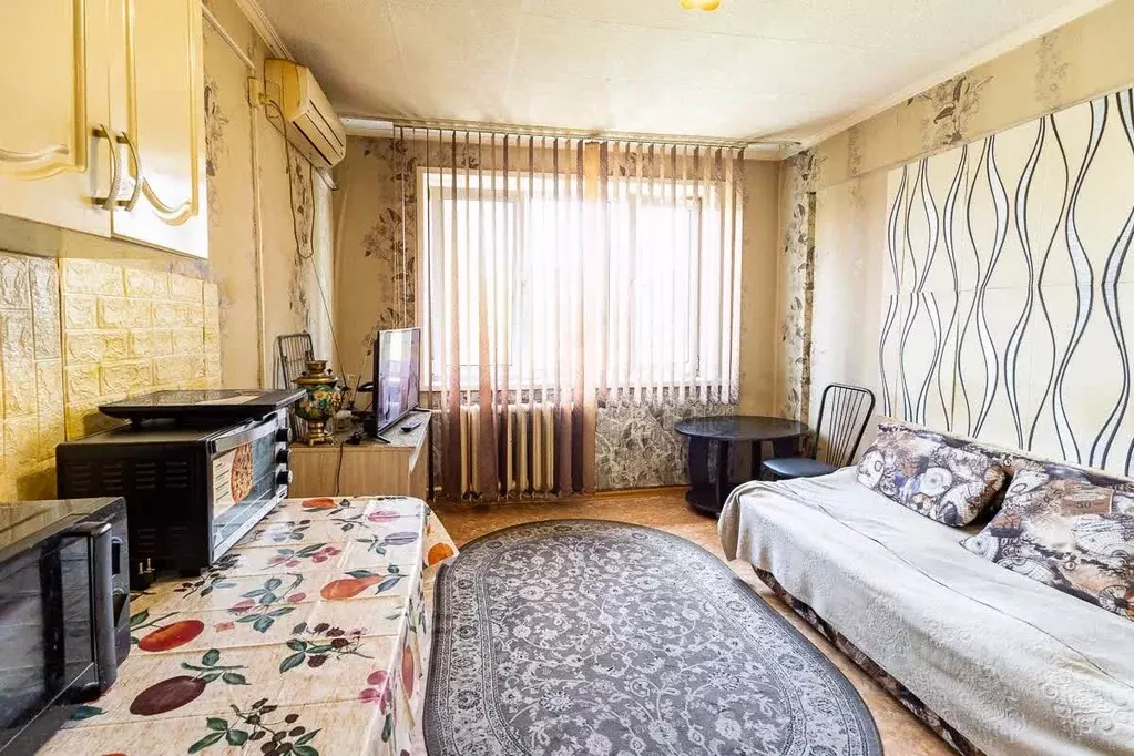 Комната Амурская область, Благовещенск ул. Шимановского, 46 (14.2 м) - Фото 1