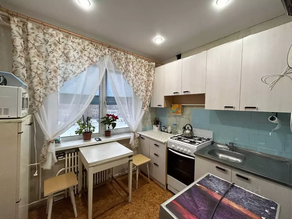 2-к кв. Саратовская область, Балаково ул. Шевченко, 38 (48.0 м) - Фото 0