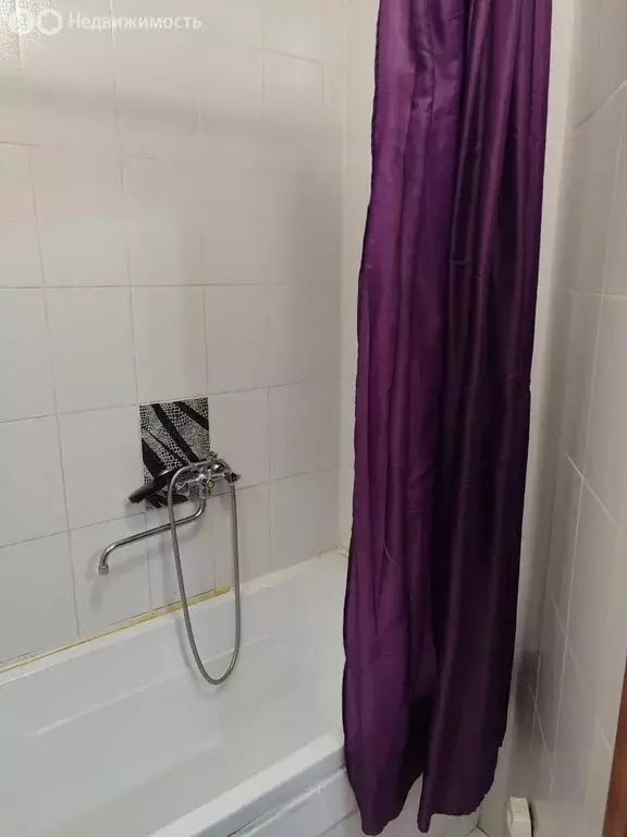 2-комнатная квартира: Тюмень, улица Клары Цеткин, 61к2 (71.1 м) - Фото 1