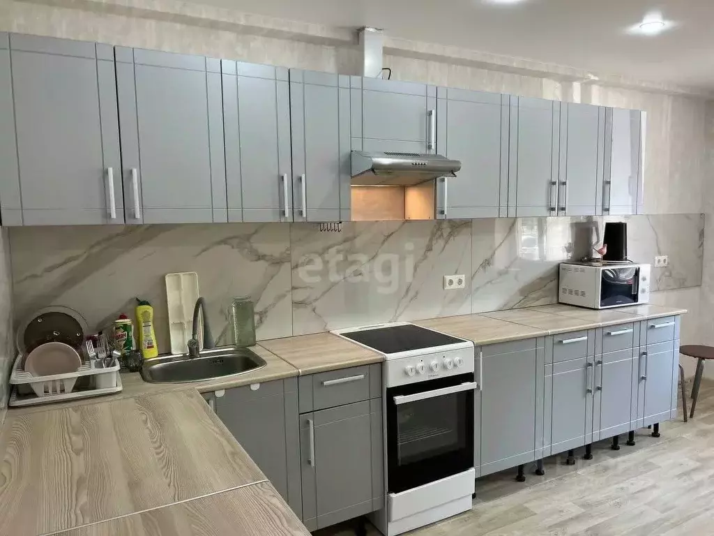 2-к кв. Ханты-Мансийский АО, Сургут ул. Бажова, 20 (60.0 м) - Фото 1