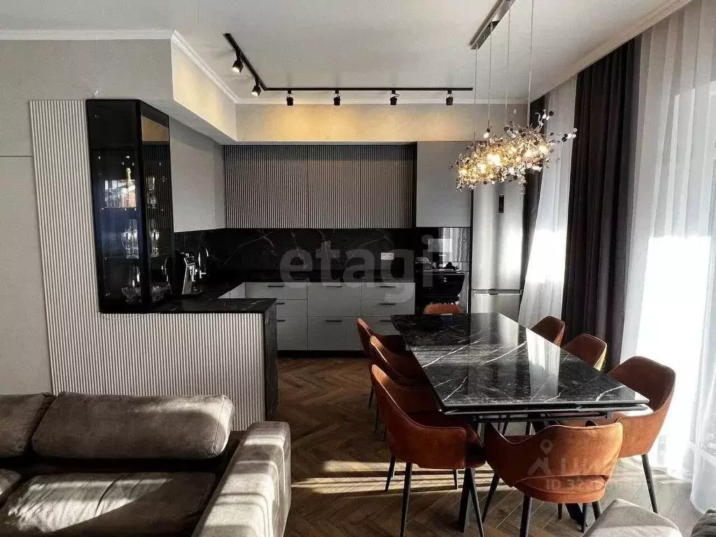 Таунхаус в Самарская область, Тольятти проезд Еловый, 12блок5 (170 м) - Фото 1