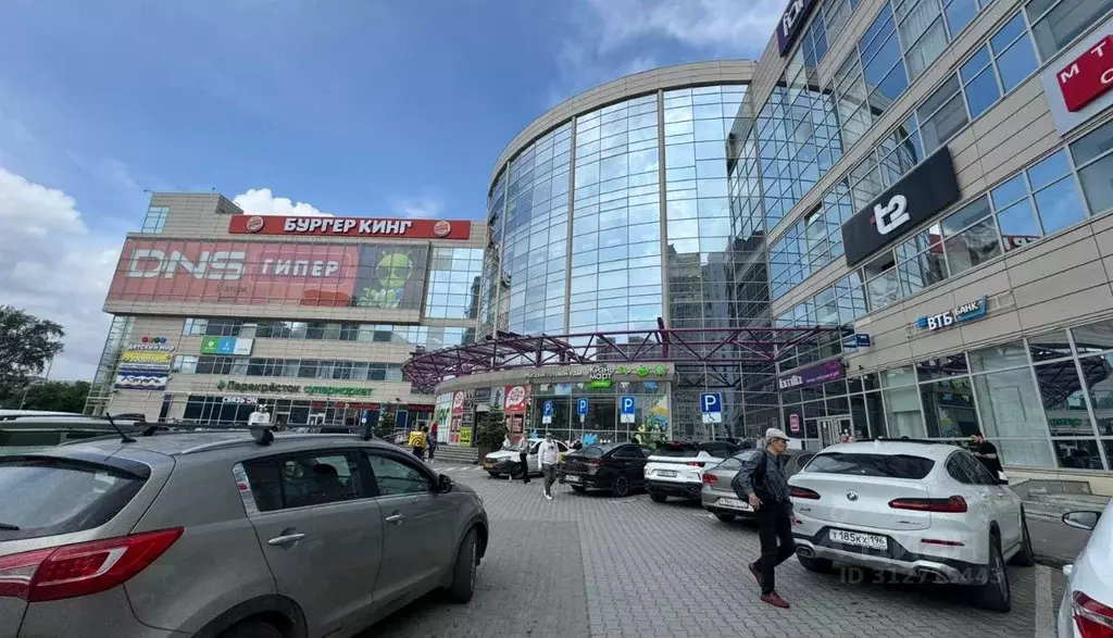 Помещение свободного назначения в Свердловская область, Екатеринбург ... - Фото 1