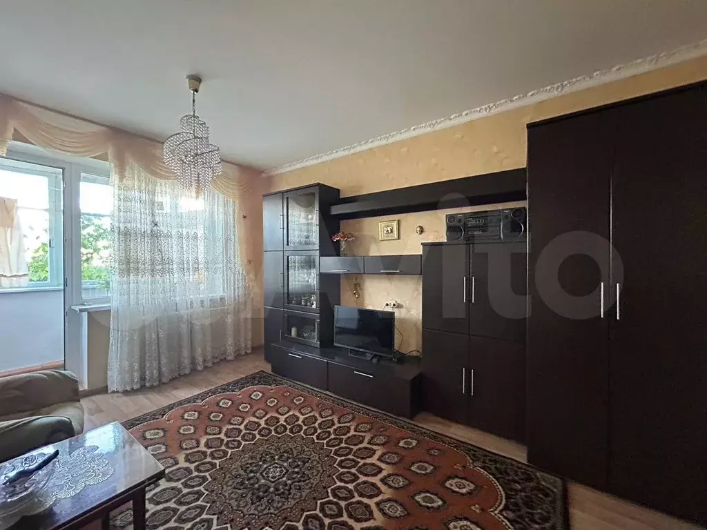 2-к. квартира, 56 м, 2/9 эт. - Фото 0