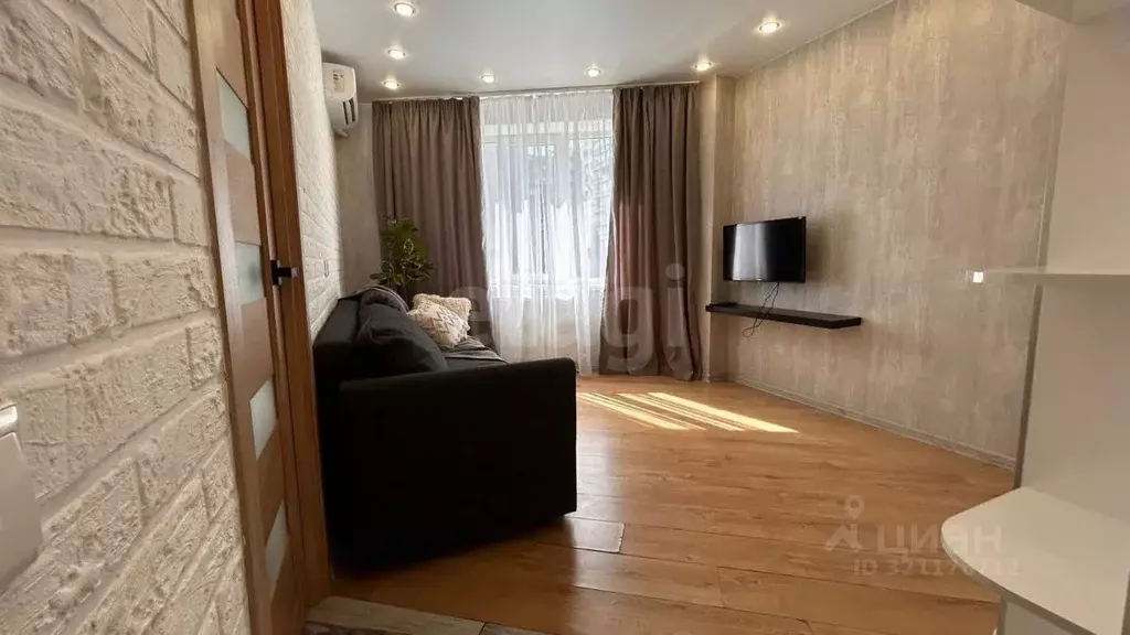 1-к кв. Ростовская область, Аксай Садовая ул., 31А (28.8 м) - Фото 0