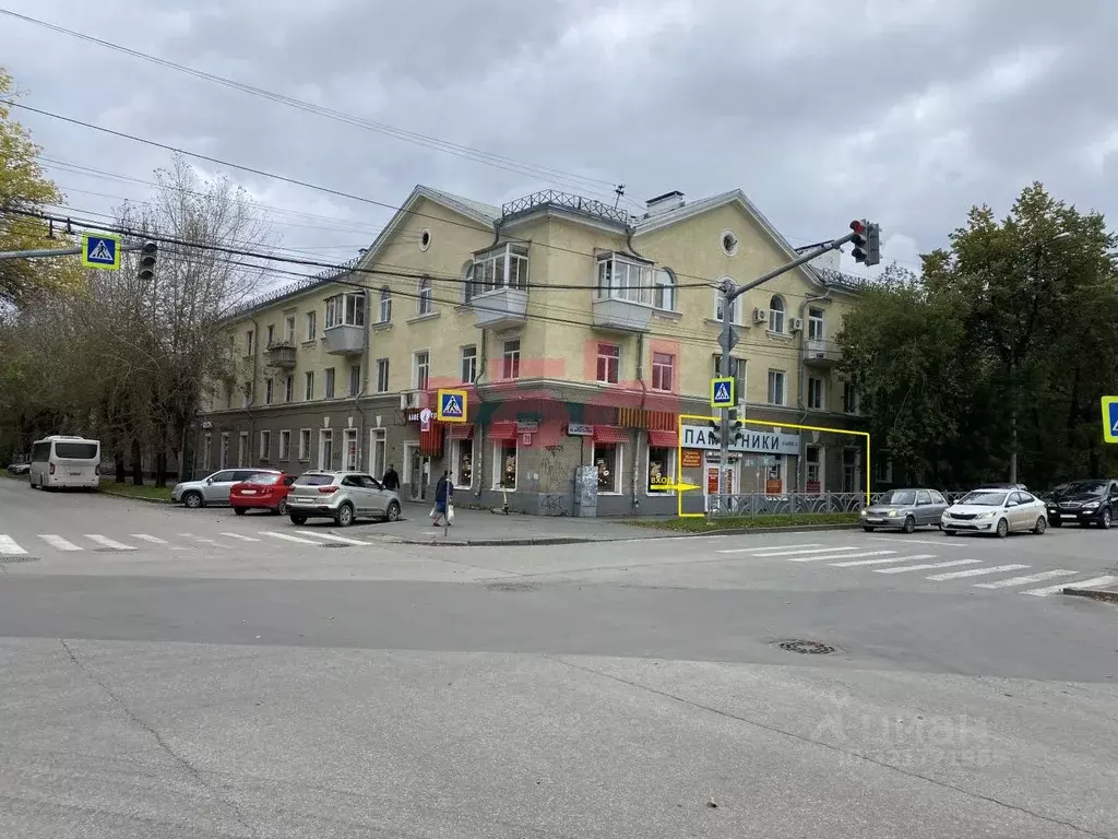 Торговая площадь в Свердловская область, Екатеринбург ул. ... - Фото 0