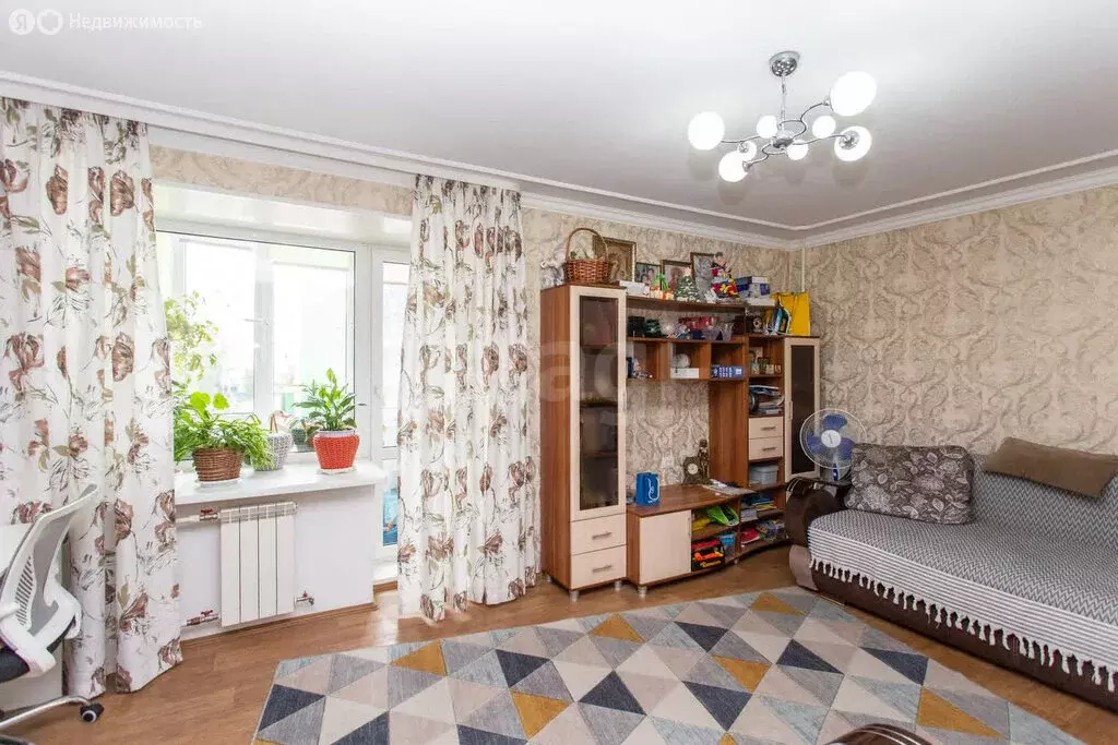 2-комнатная квартира: Тобольск, 6-й микрорайон, 1 (52.8 м) - Фото 1