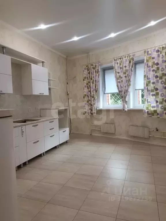 2-к кв. Татарстан, Набережные Челны бул. Имени Хусаина Ямашева, 18 ... - Фото 0